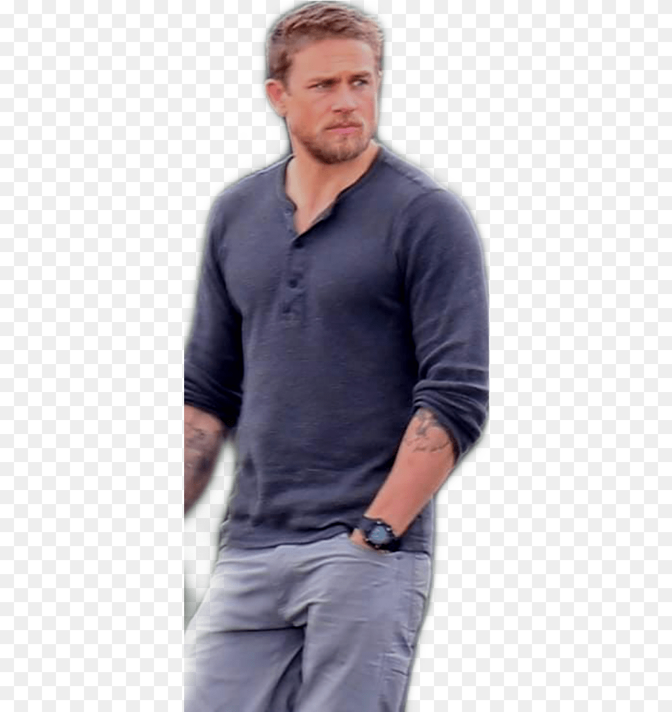 Charlie Hunnam Triple Frontier Haircut, Sleeve, Clothing, Shirt, Person Png