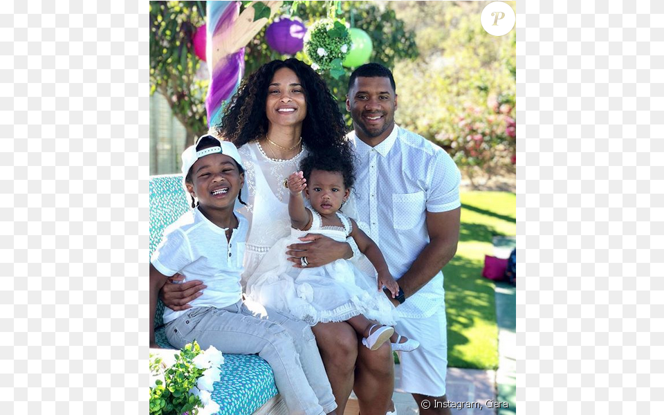 Ciara Russell Wilson Et Ses Deux Enfants Ciara And Russell Wilson Daughter, People, Portrait, Head, Photography Free Png