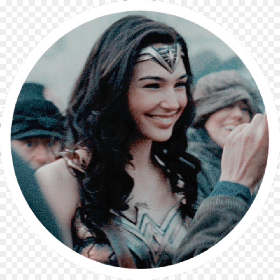Gal Gadot Wonder Woman Lockscreen Download Wonder Woman Ending Scene, Head, Smile, Face, Portrait Free Png