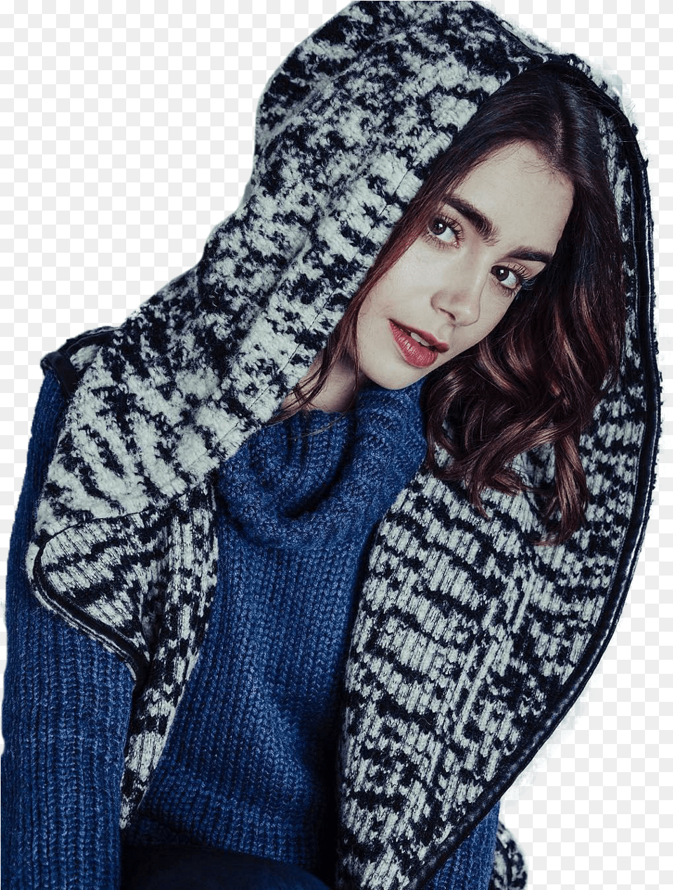 Lily Collins Con Gorro Transparent Lily Collins, Knitwear, Clothing, Face, Sweater Png