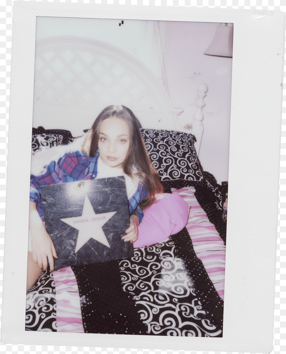 Maddie Ziegler In Nylon May Maddie Ziegler39s Pittsburg Room, Couch, Cushion, Furniture, Home Decor Png Image