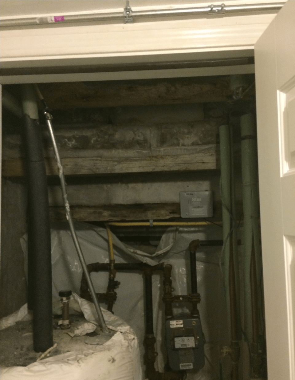 Massachusetts Closed Cell Spray Foam Insulation Contractor Basement Free Png Download