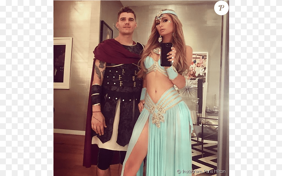 Selfie De Paris Hilton Et Son Compagnon Chris Zylka Belly Dancing Halloween Costume College, Person, Clothing, Adult, Female Png