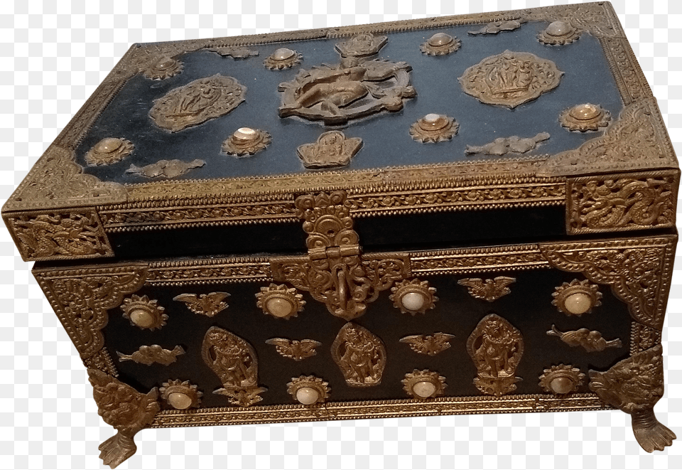 Vintage Handcrafted Treasure Chest Sofa Tables Free Png