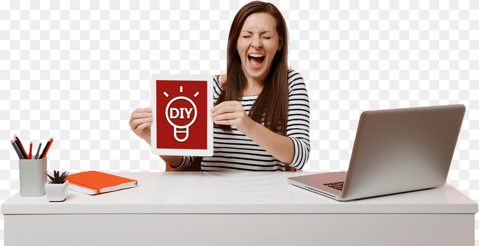 Woman In A Desk Minadmin2018 12 23t15 Netbook, Head, Person, Face, Happy Free Transparent Png